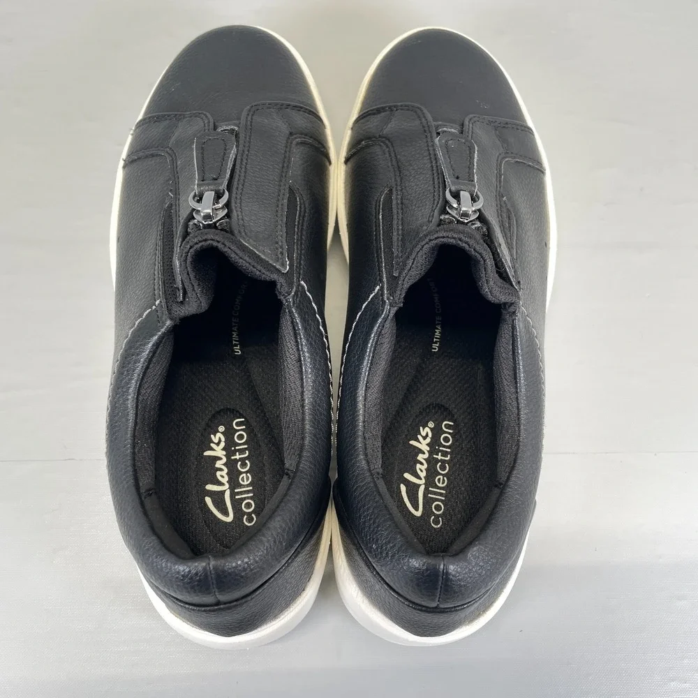 Clarks layton rae